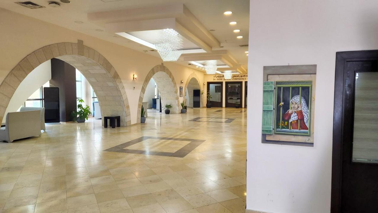 Red Crescent Guesthouse رام الله المظهر الخارجي الصورة